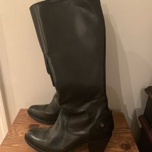 Frye tall riding boots black size 8